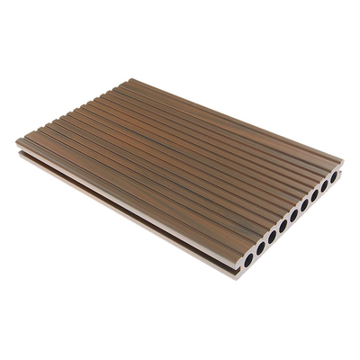 Skin Friendly Composite Exterior Decking Slip Resistant Fireproof